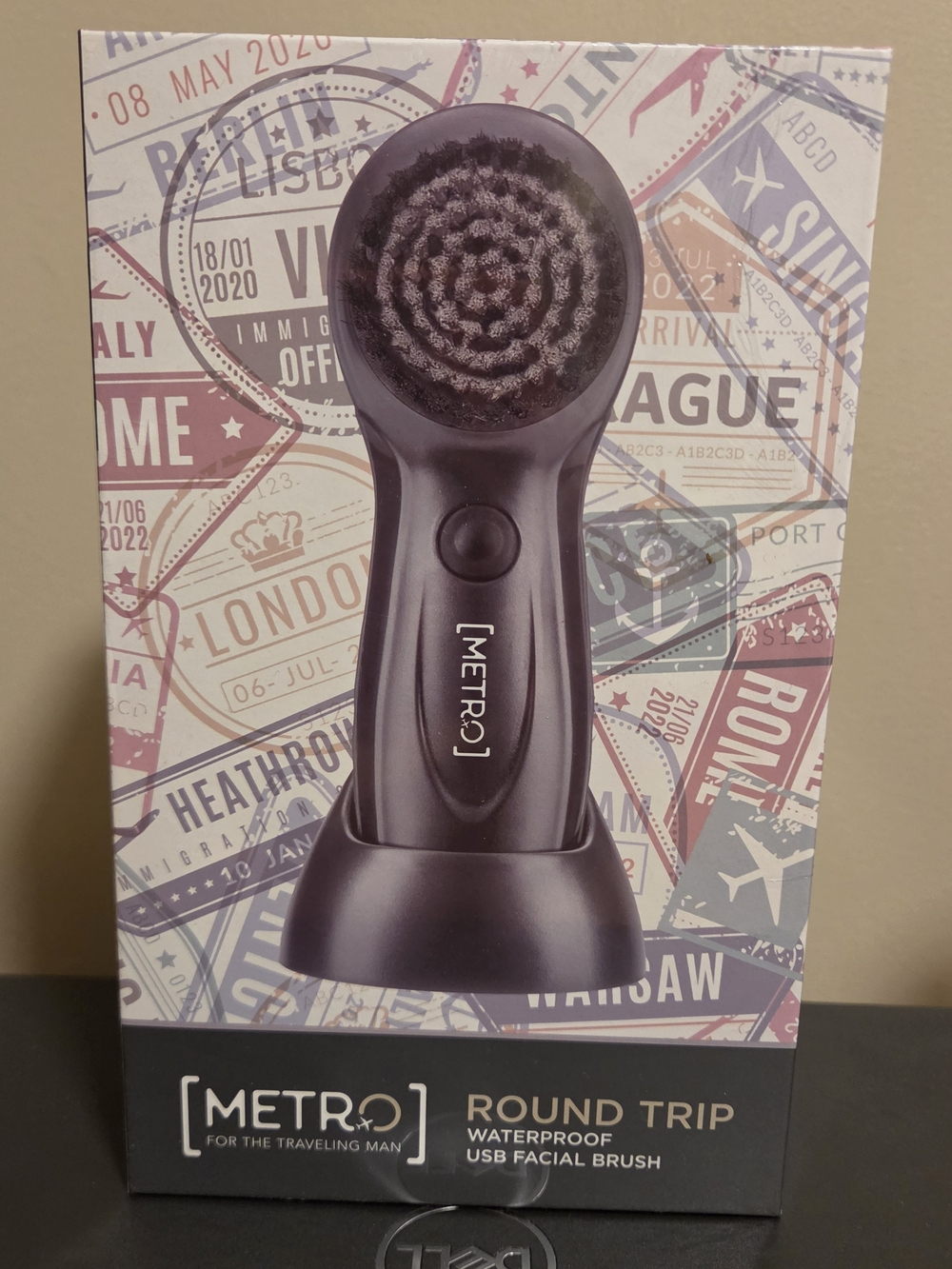 Metroman Round Trip Facial Brush - Black